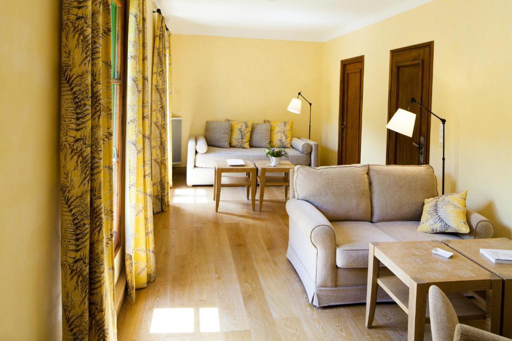 Le Grand Hotel Moltig les Bains Phòng bức ảnh