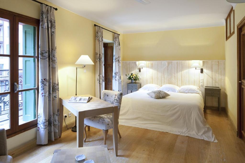 Le Grand Hotel Moltig les Bains Phòng bức ảnh